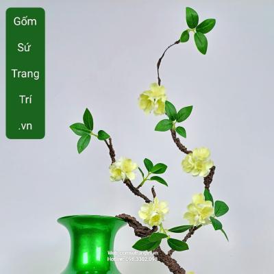 bình men xanh hoạ tiết chim trĩ phù dung